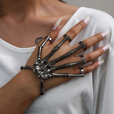 Fashion Personality Punk Skull Hand Bone Versatile Five finger Ring Bracelet Adjustable One piece Chain sku5877